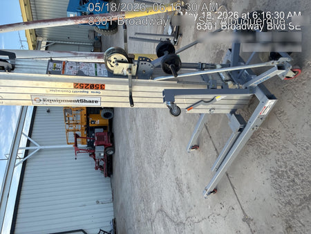 2023 GENIE SLC-24