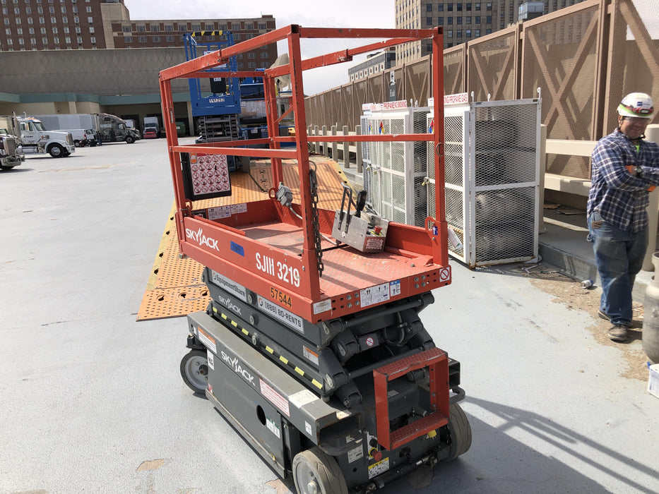 2016 Skyjack SJIII-3219 Standard Rental Specs