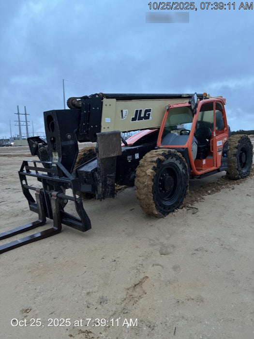 2018 JLG 1255 JLG Skytrak 1255, Cab w/Heat and A/C, Solid Tires (shipping-Boss), Open ROPS, Beacon and Work Light Package