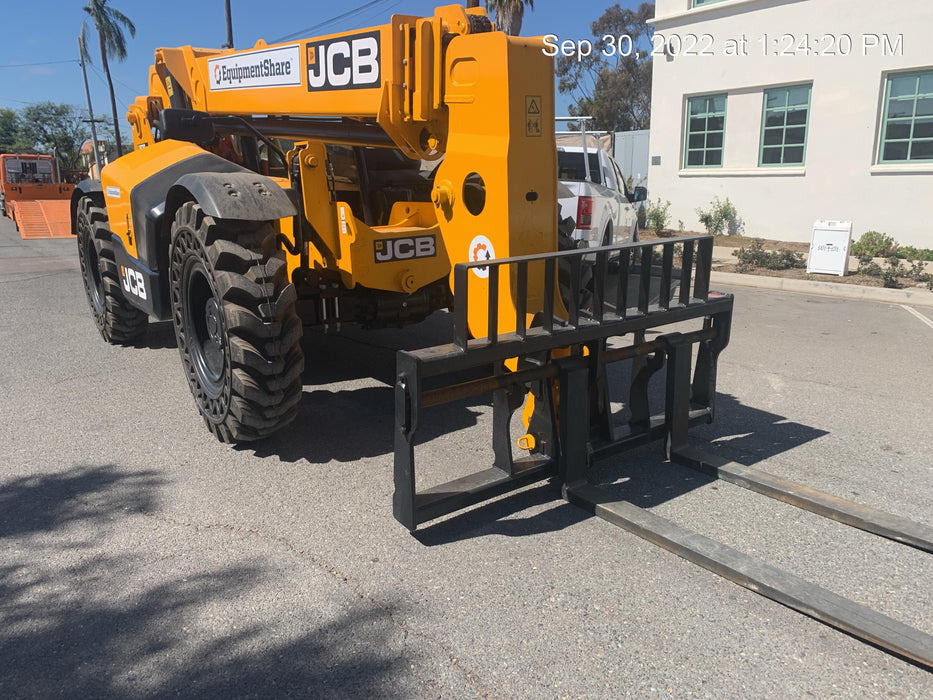 2022 JCB 509-42