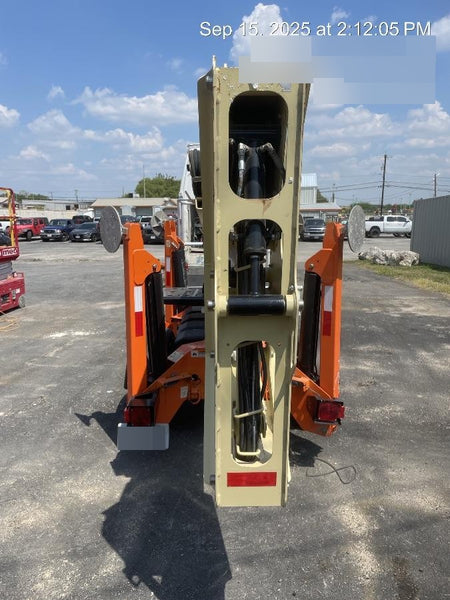 2022 JLG T350