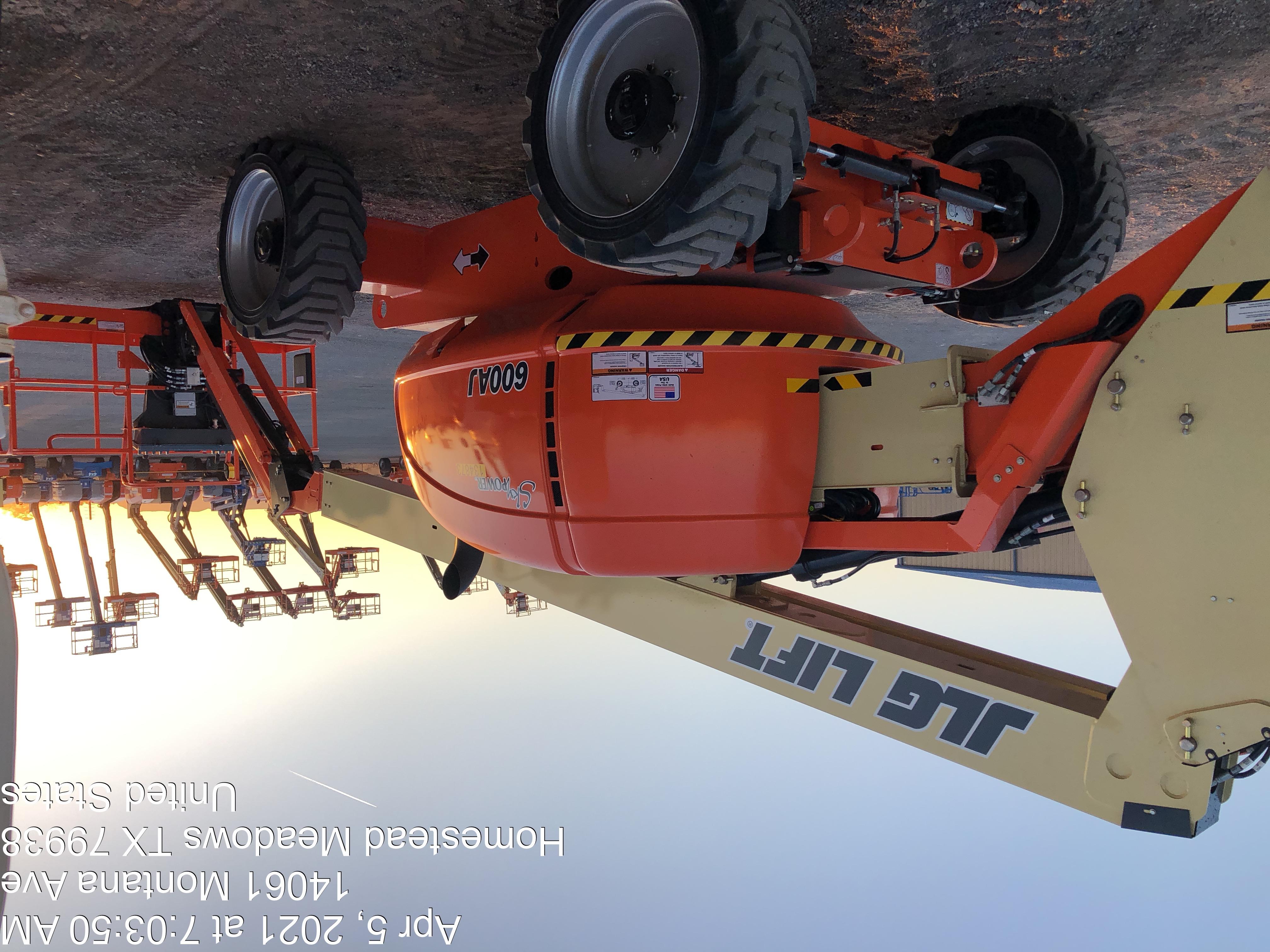 2021 JLG 600AJ