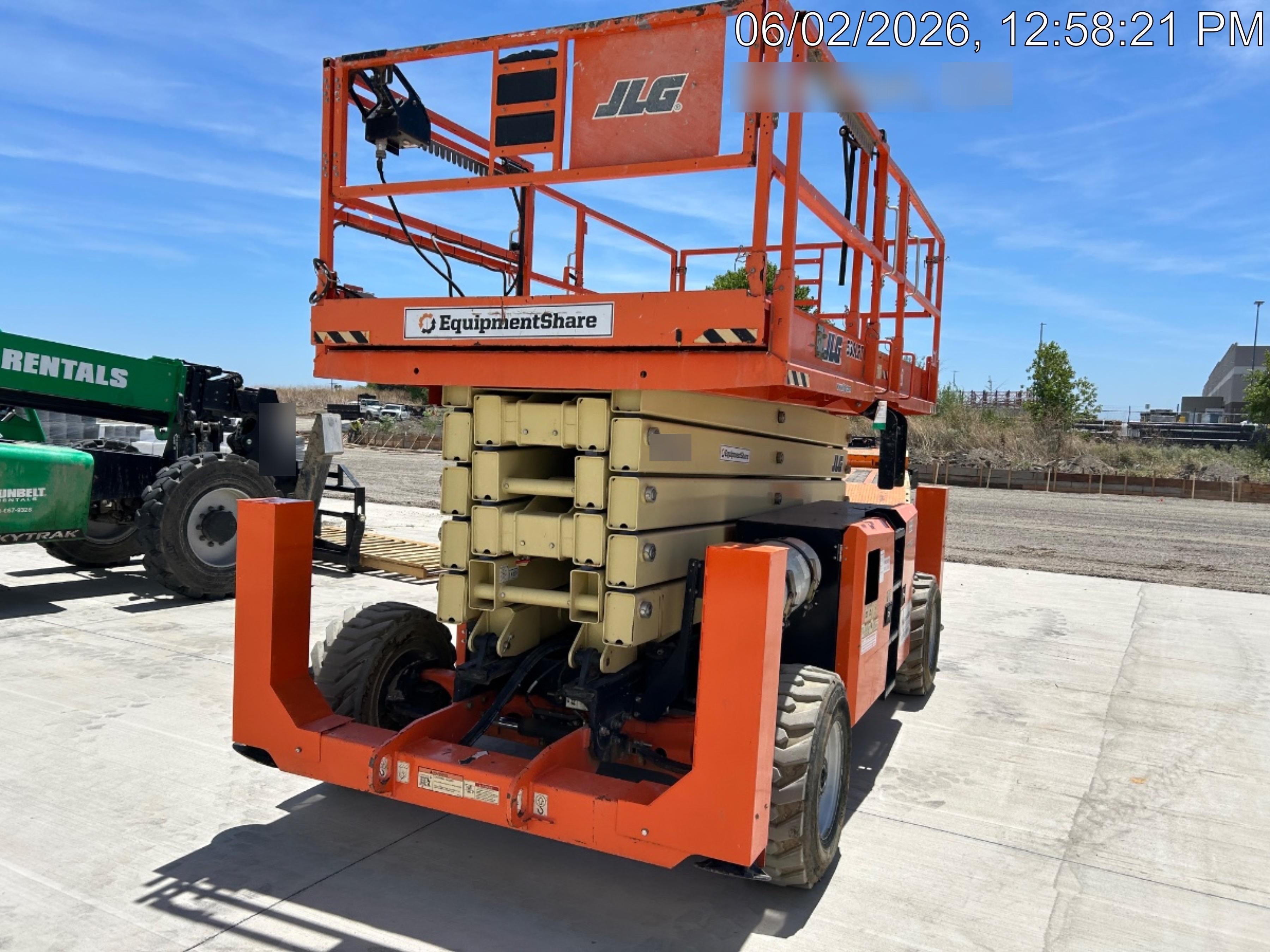 2020 JLG 530LRT