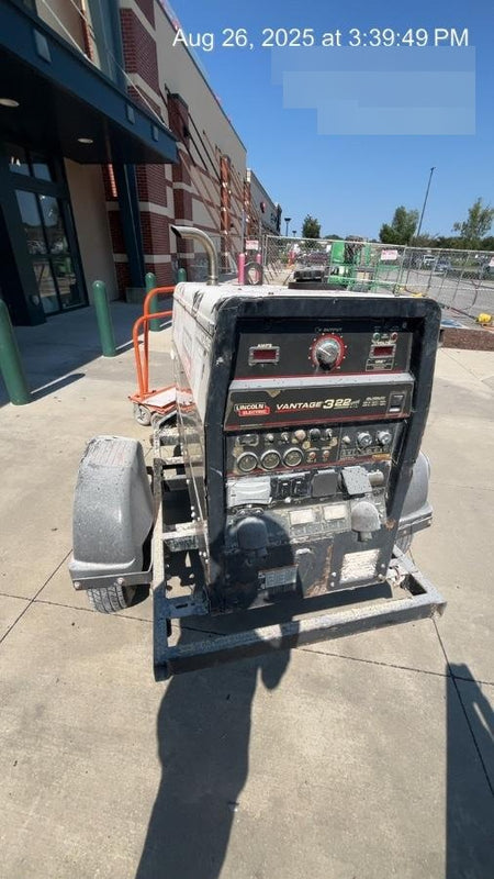 2019 Lincoln Electric Vantage 322 Lincoln Vantage 322 Welder w/Trailer, Light Kit, Cable Rack