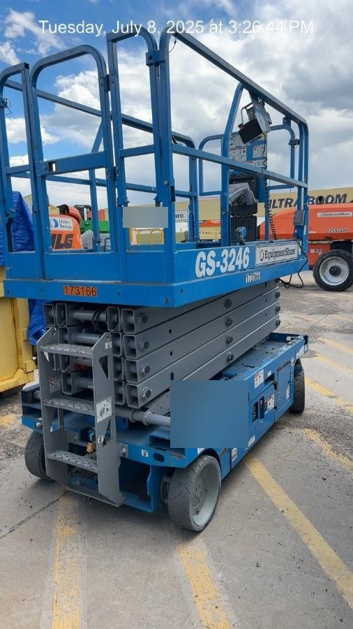 2021 GENIE GS-3246