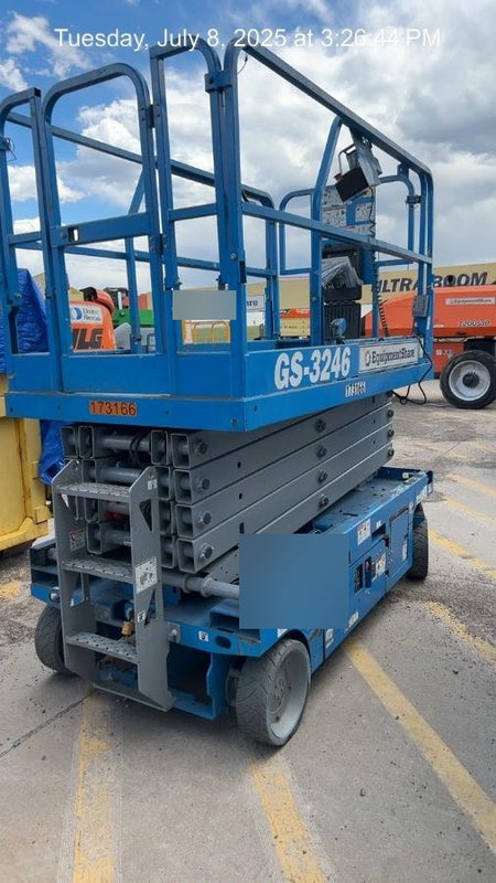 2021 GENIE GS-3246