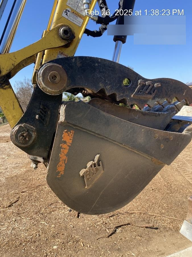 2023 SOLESBEE 12" Bucket - Solesbee