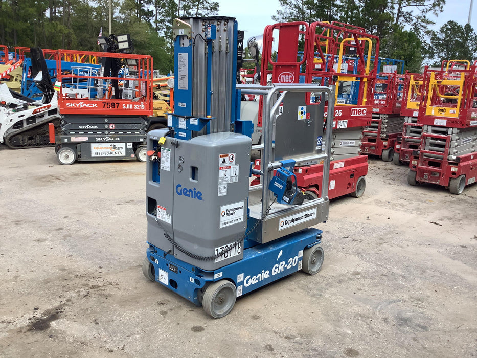 2021 GENIE GR-20