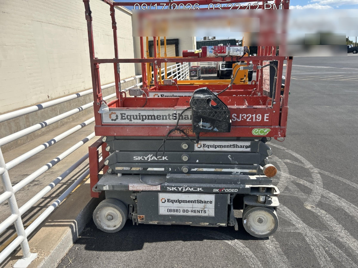 2023 SKYJACK SJ3219