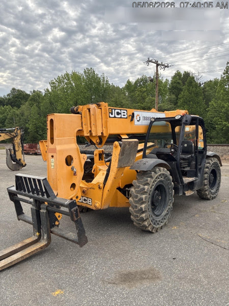 2020 JCB 510-56 Canopy, Solid Tires, Work Lights, Beacon, Aux Hydraulics, Back up Alarm, Lifting Eye, ES Decals