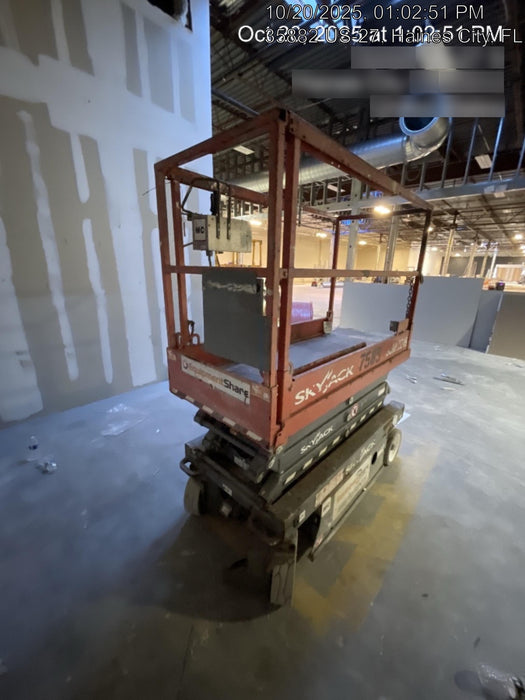 2018 Skyjack SJIII-3219 Skyjack SJIII3219 Scissor Lift w/Trojan Batteries