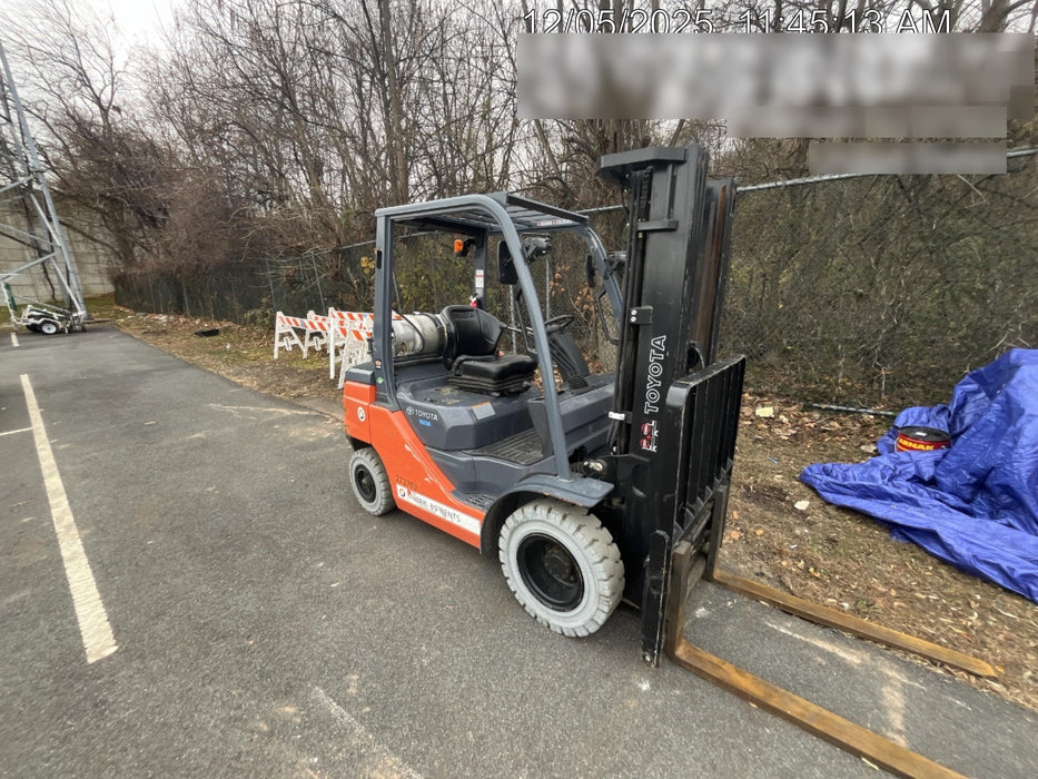 2022 TOYOTA 50-8FGU25