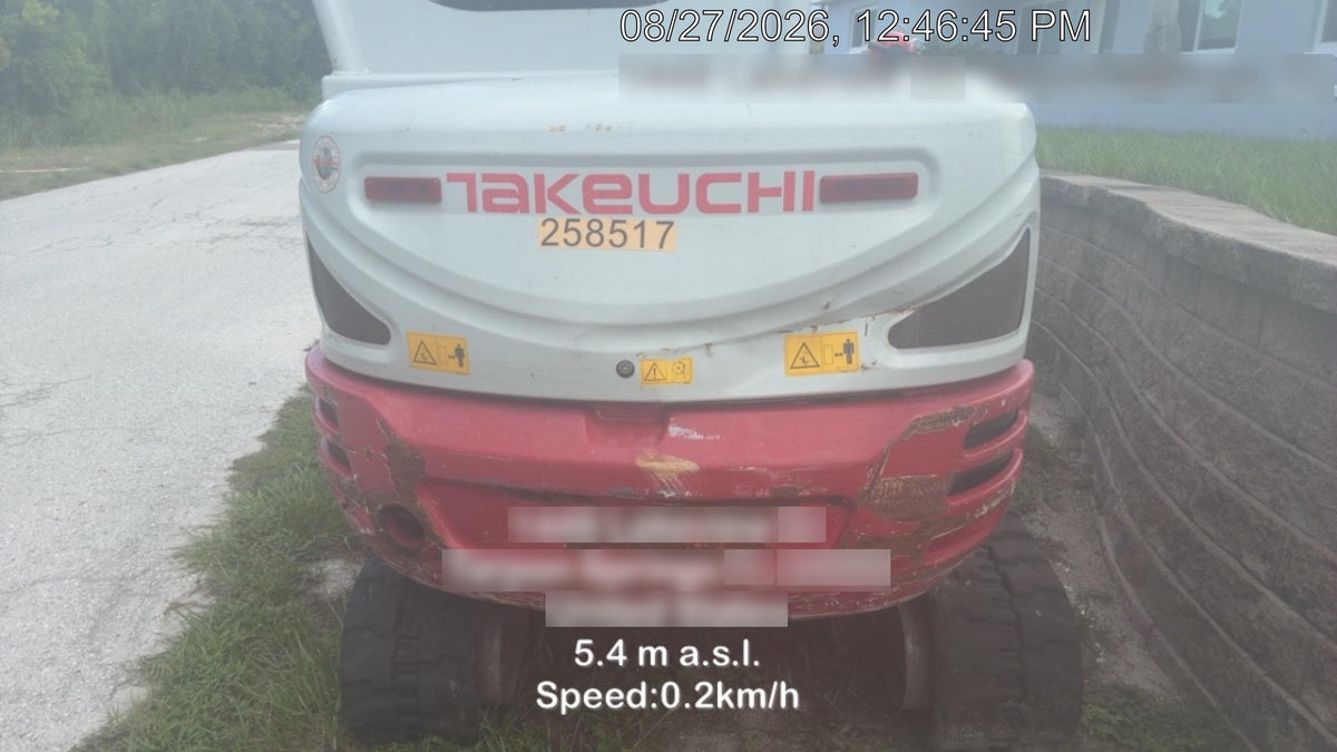 2022 TAKEUCHI TB235-2R