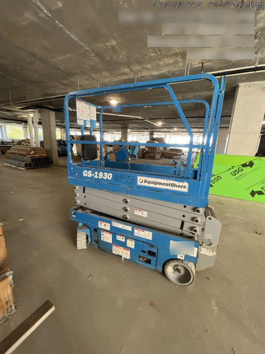 2019 Genie GS-1930 Fixed rails with chain Entry