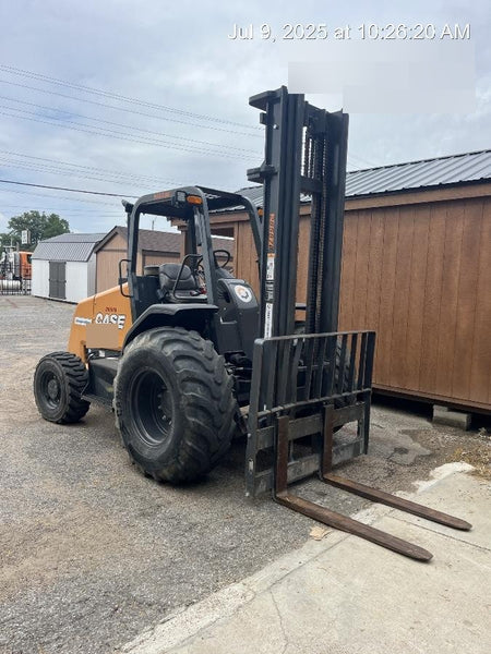 2023 CASE 588H