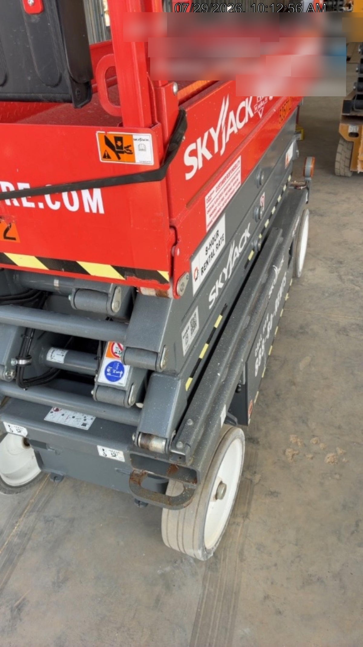 2025 SKYJACK SJ3226