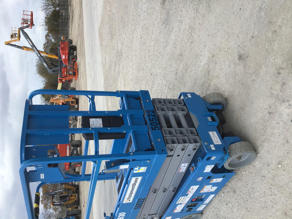 2019 Genie GS-1930 Fixed Rails with Chain Entry