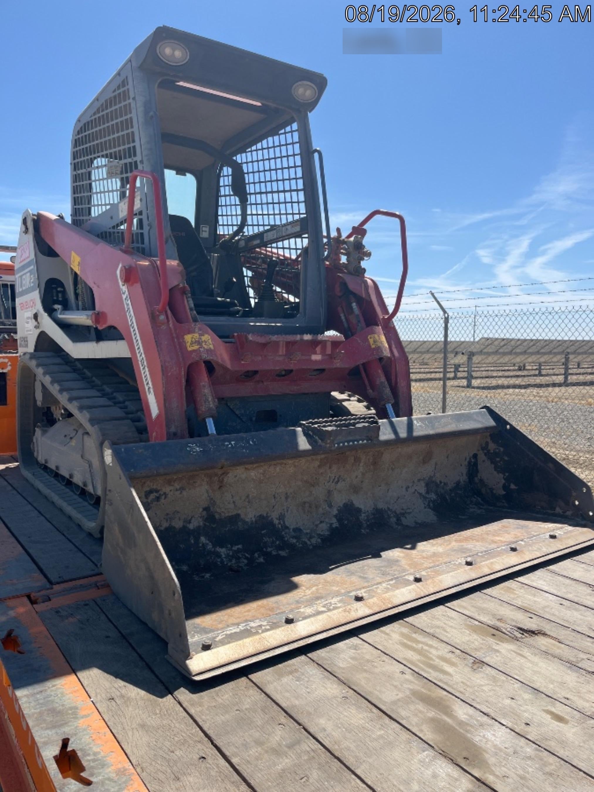 2021 TAKEUCHI TL8R2-R