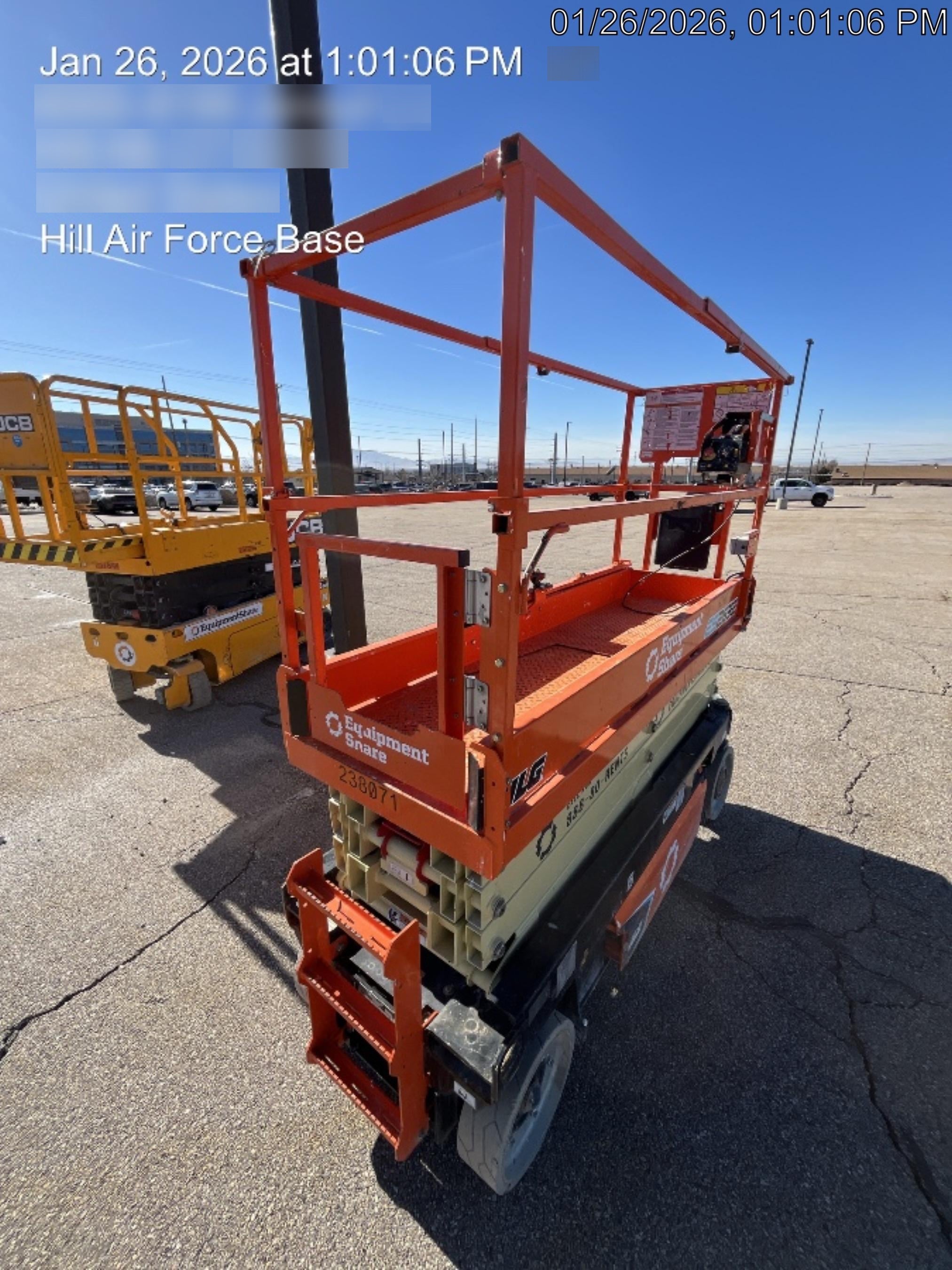 2022 JLG ES2632