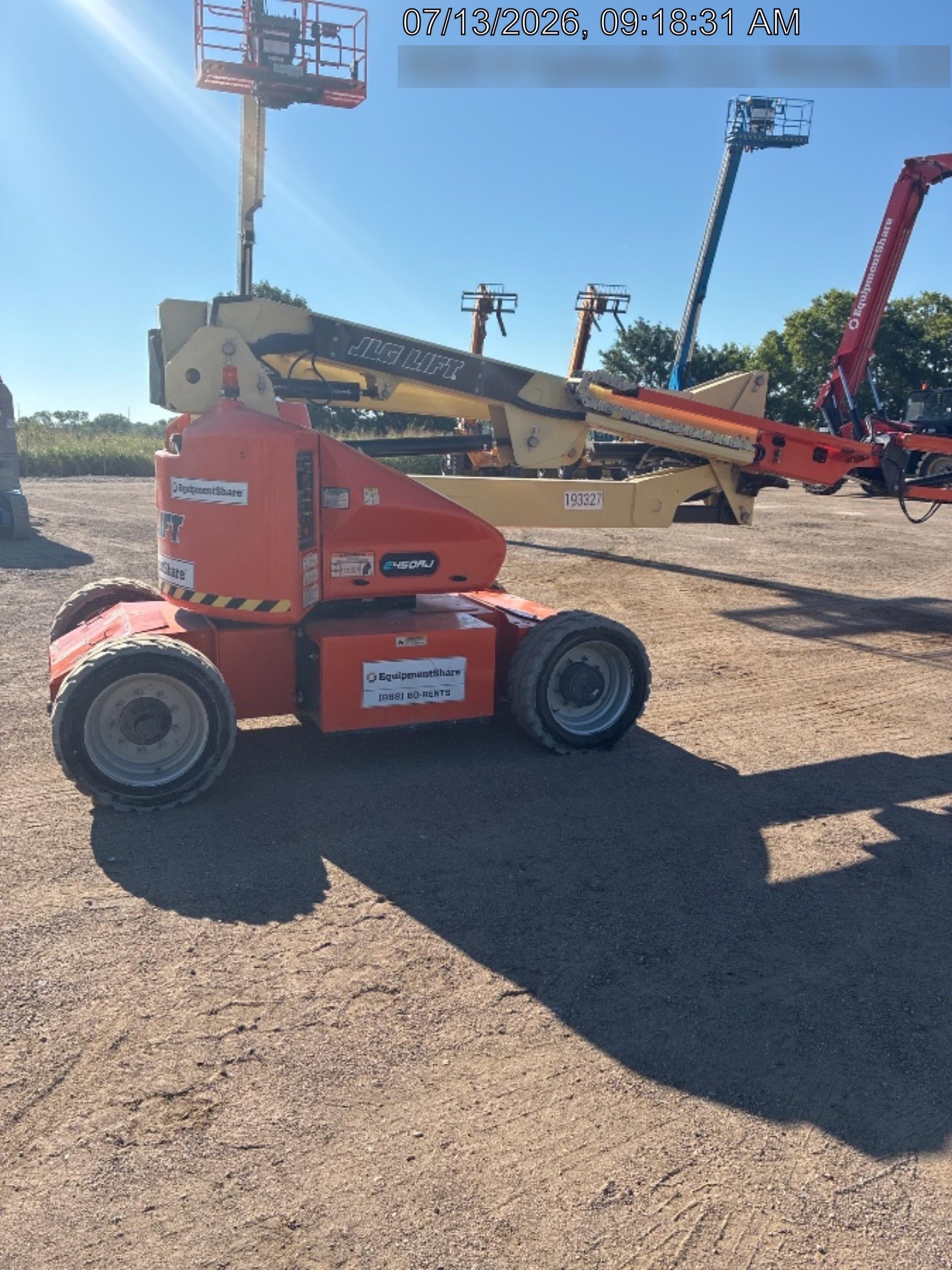 2021 JLG E450AJ