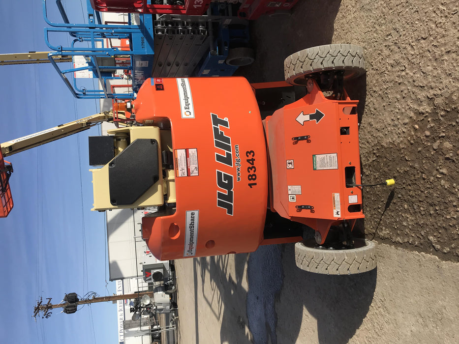 2019 JLG E400AJPN