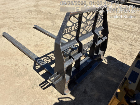 2021 PALADIN 48" Pallet Forks - Paladin