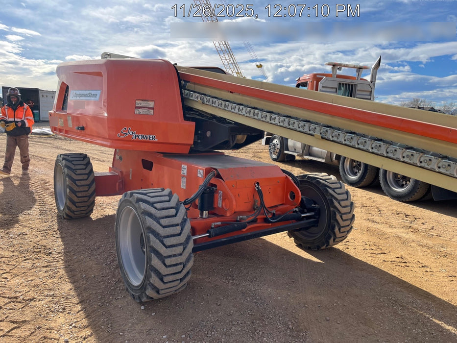 2020 JLG 600S