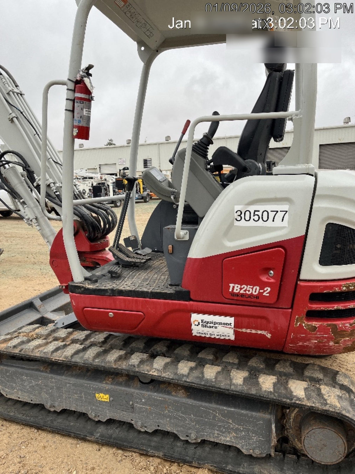 2023 TAKEUCHI TB250-2R