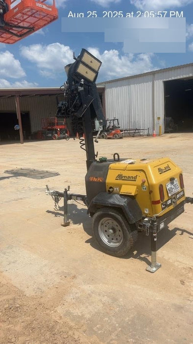 Allmand NLV3GR (4) LED Light Fixture 350W, 23' Vertical Mast, 3kW Prime, Towable, Deep Sea L401, Leveling Jacks, Yanmar T4F 5.8hp