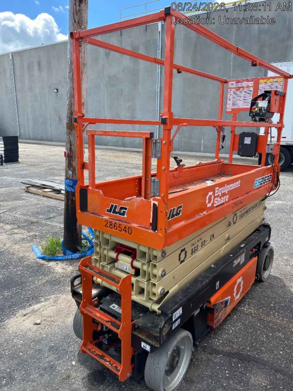 2022 JLG ES2632