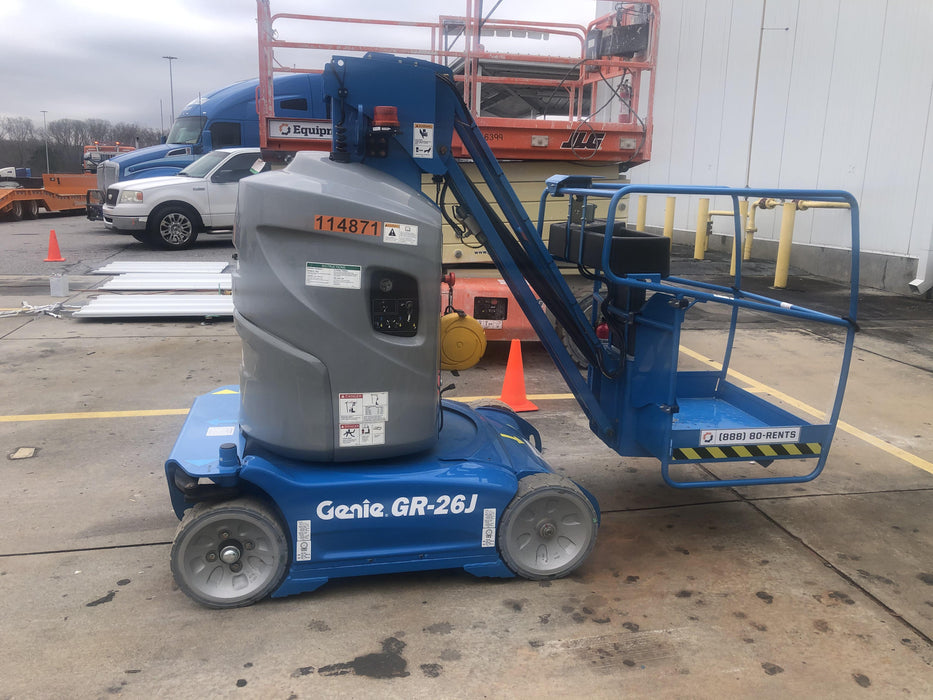 2020 GENIE GR-26J