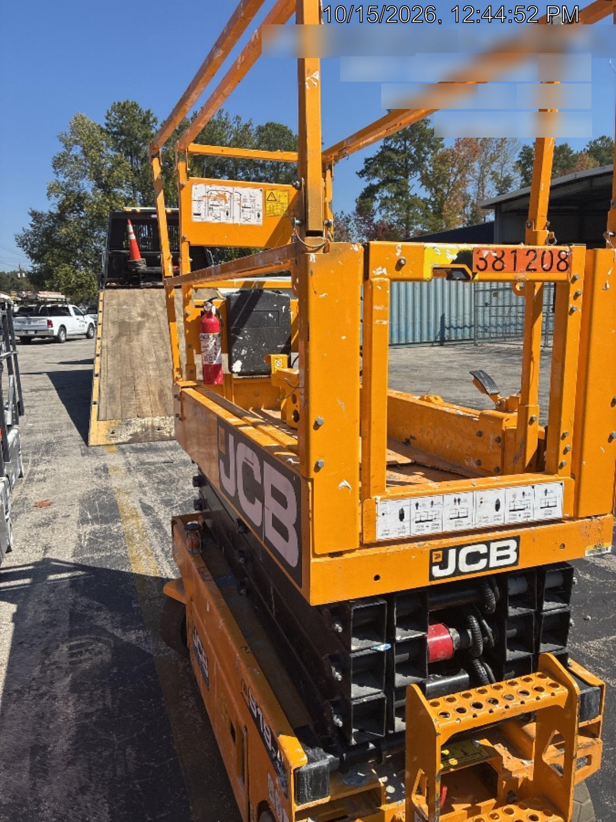 2024 JCB S1932E