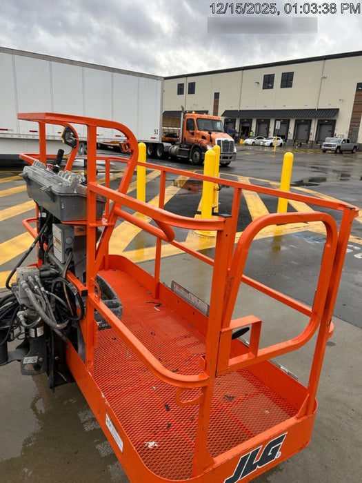 2020 JLG 660SJ