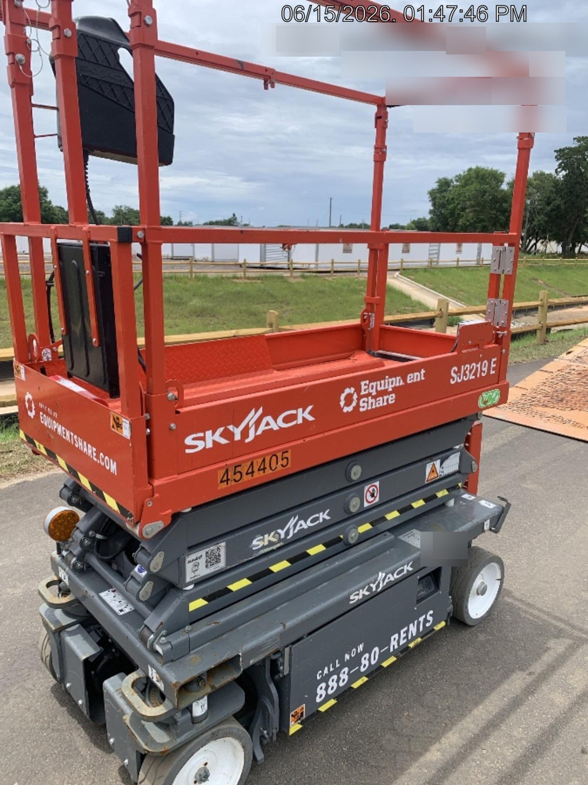 2024 SKYJACK SJ3219E