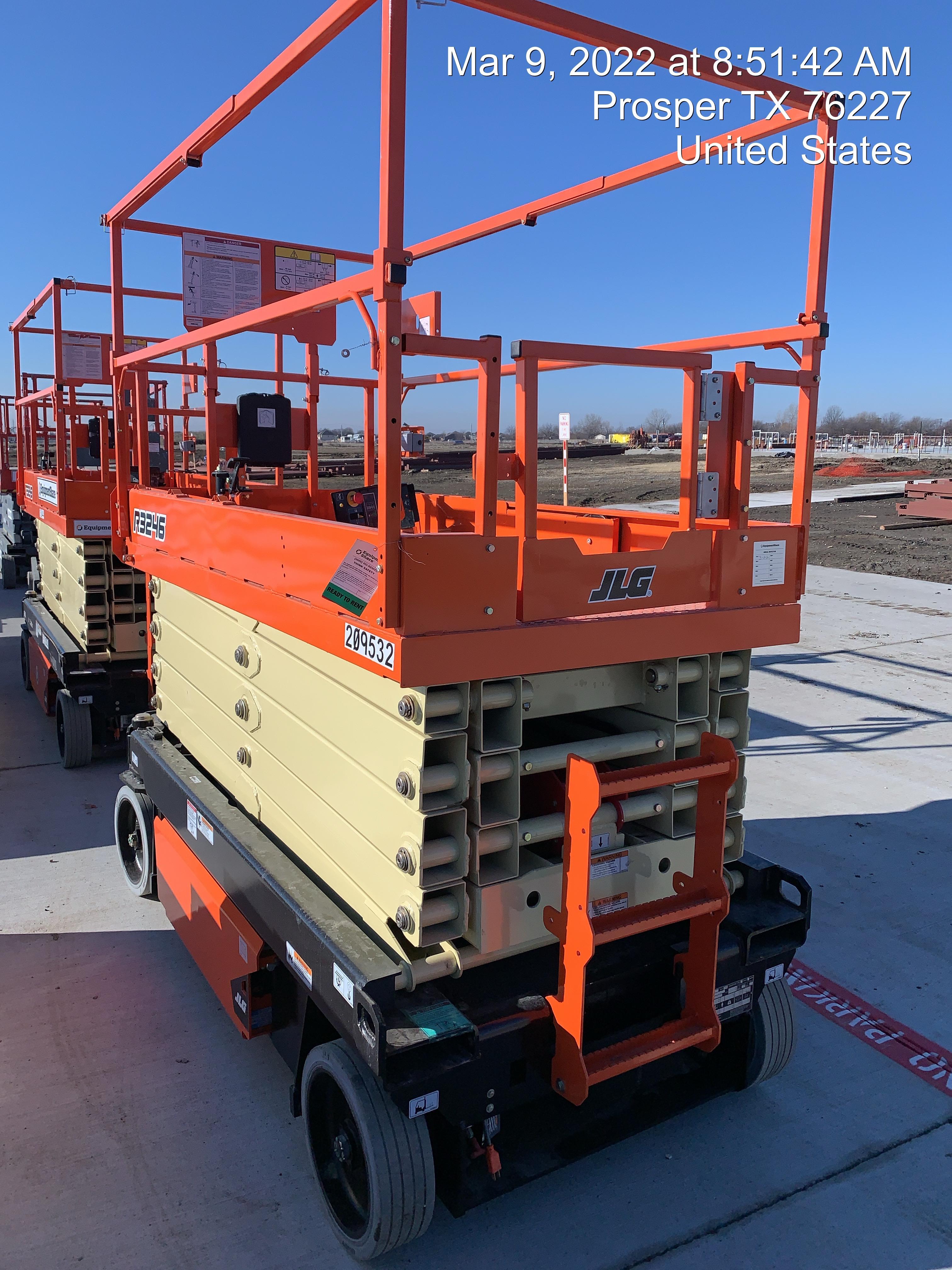 2022 JLG R3246