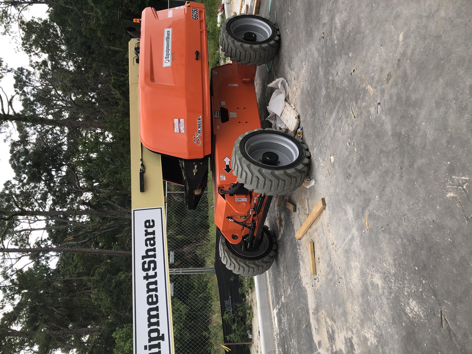 2020 JLG 660SJ