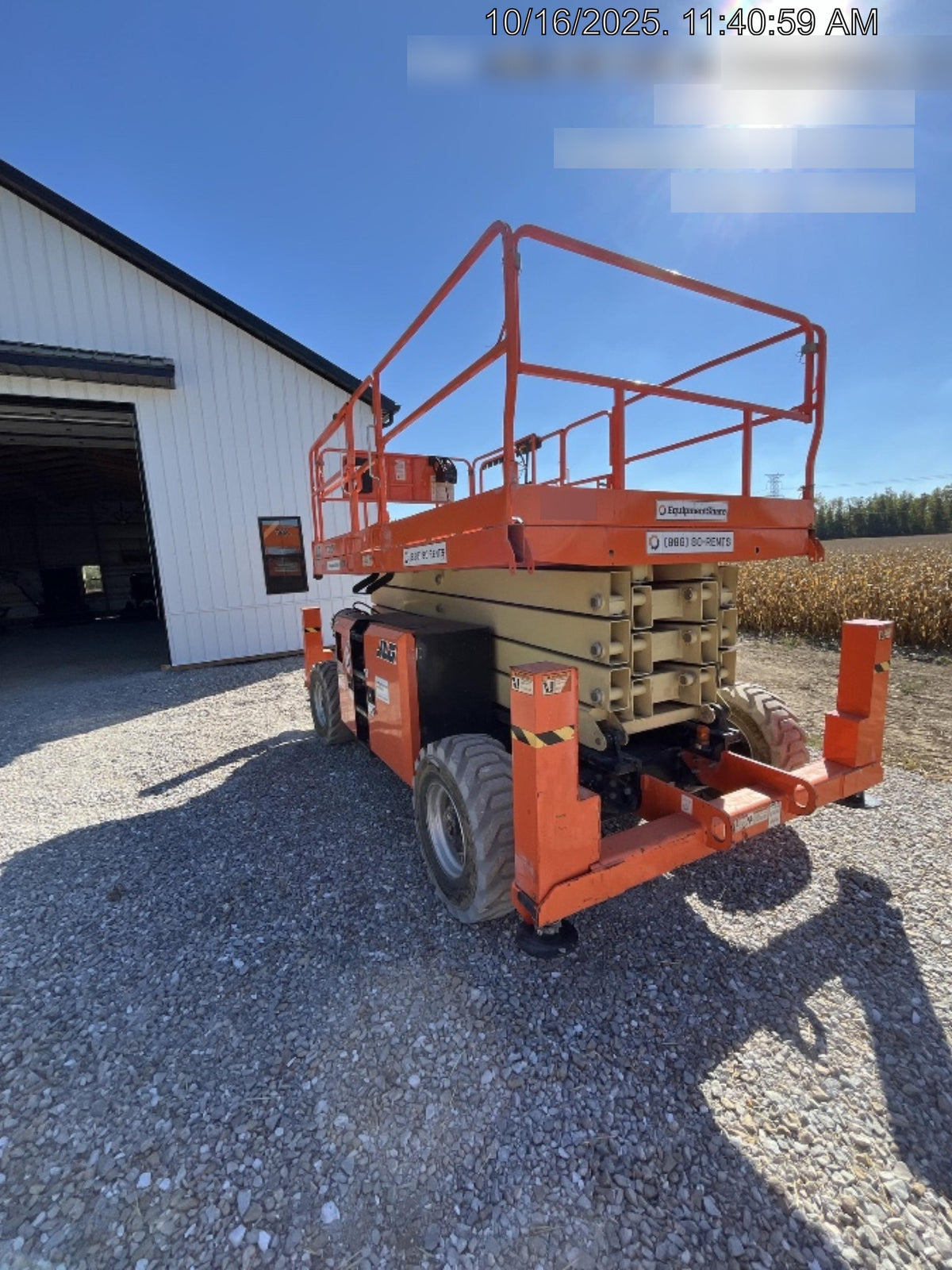 2019 JLG 430LRT