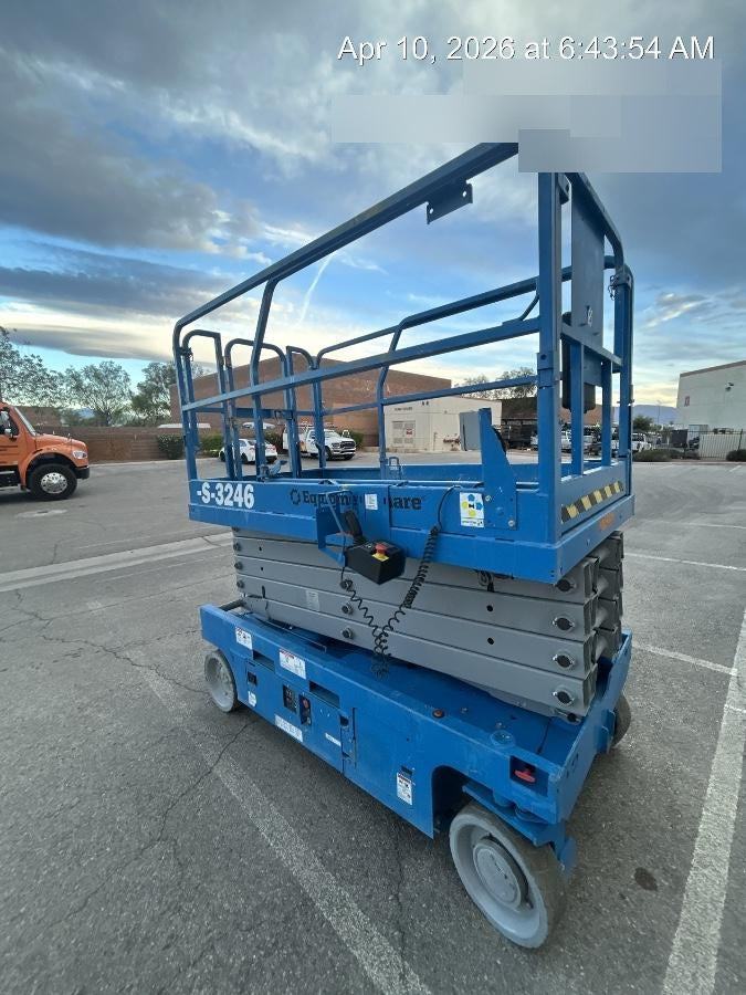2022 GENIE GS-3246