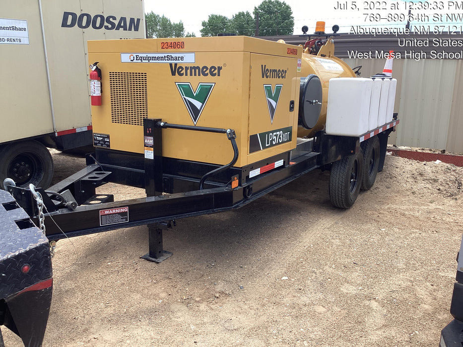 2022 Vac-Tron LP573XDT T4 Koehler Diesel Engine, 500 Gallon Debris Tank, x2 100 Gallon Water Tanks