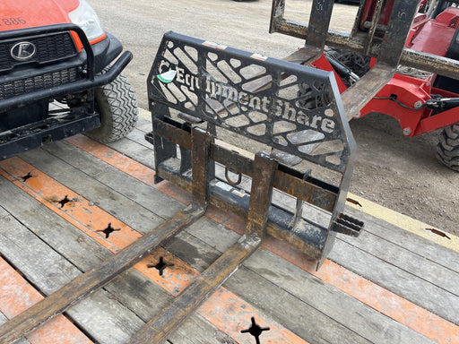 2021 PALADIN 48" Pallet Forks - Paladin