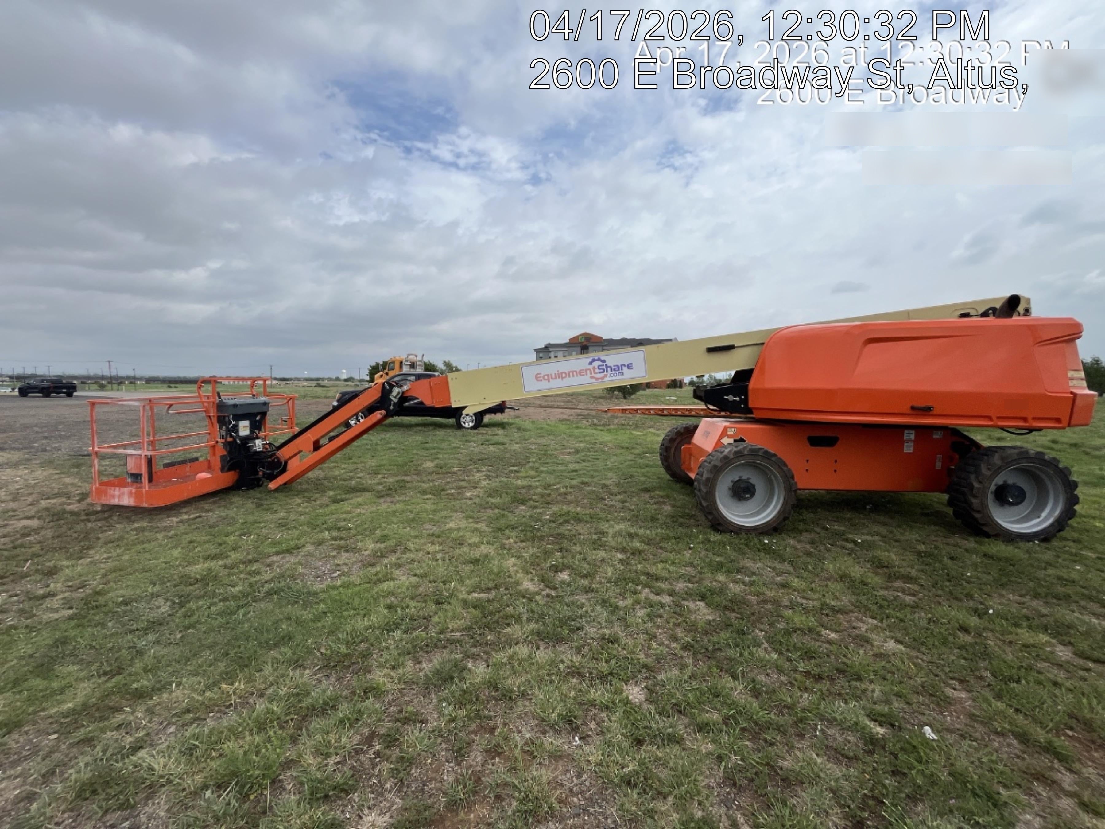 2019 JLG 660SJ