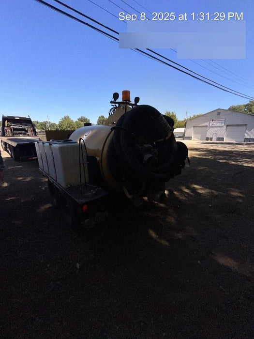 2023 VAC-TRON LP573XDT