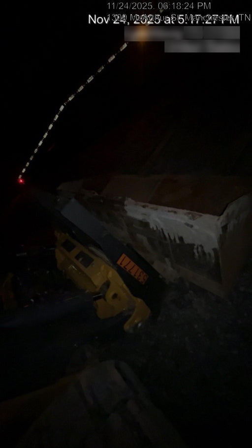 2025 ARROW MATERIAL HANDLING F5100CB - 72"