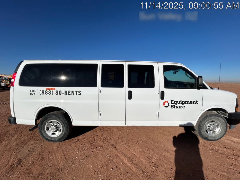 2023 CHEVROLET Express Van - Rental