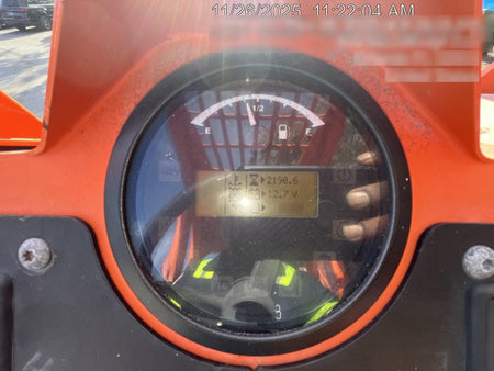 2021 JLG 8042