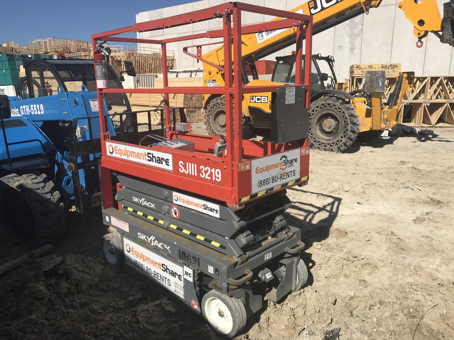 2018 SKYJACK SJIII-3219