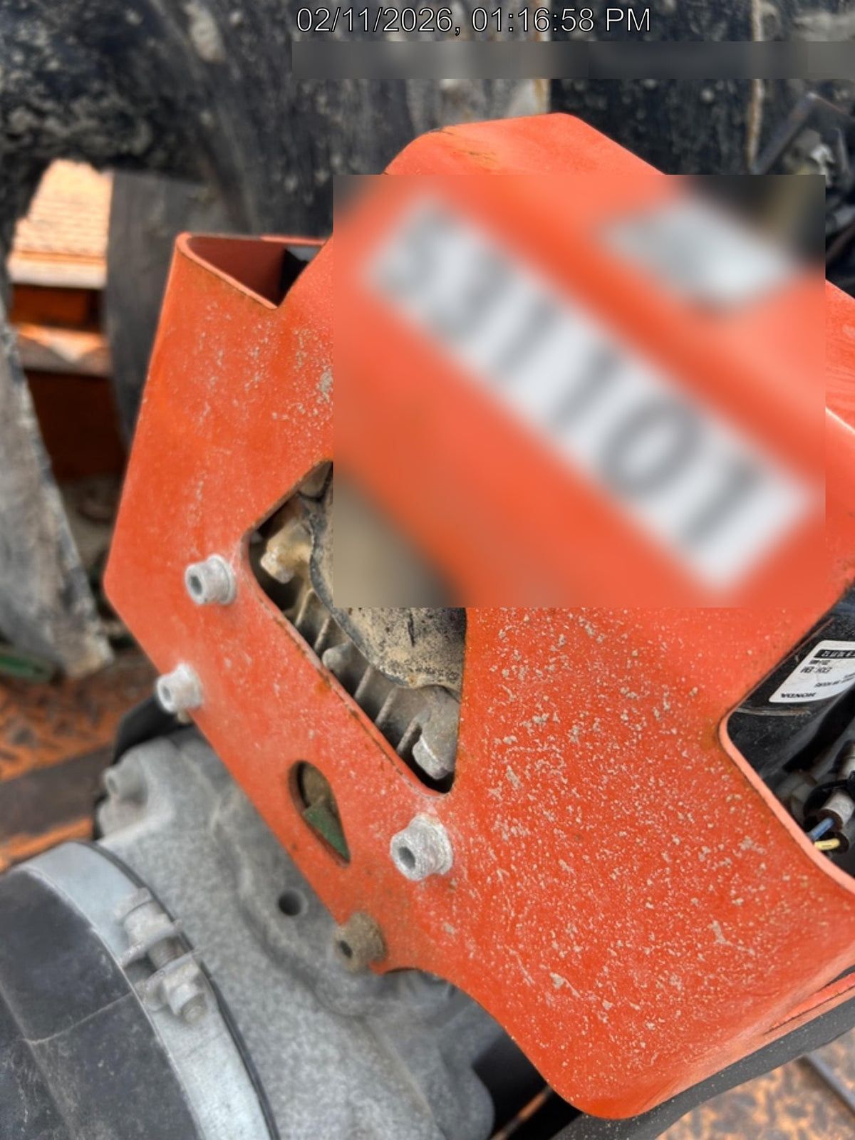2025 HUSQVARNA LT6005