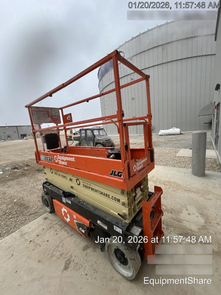 2022 JLG ES2632