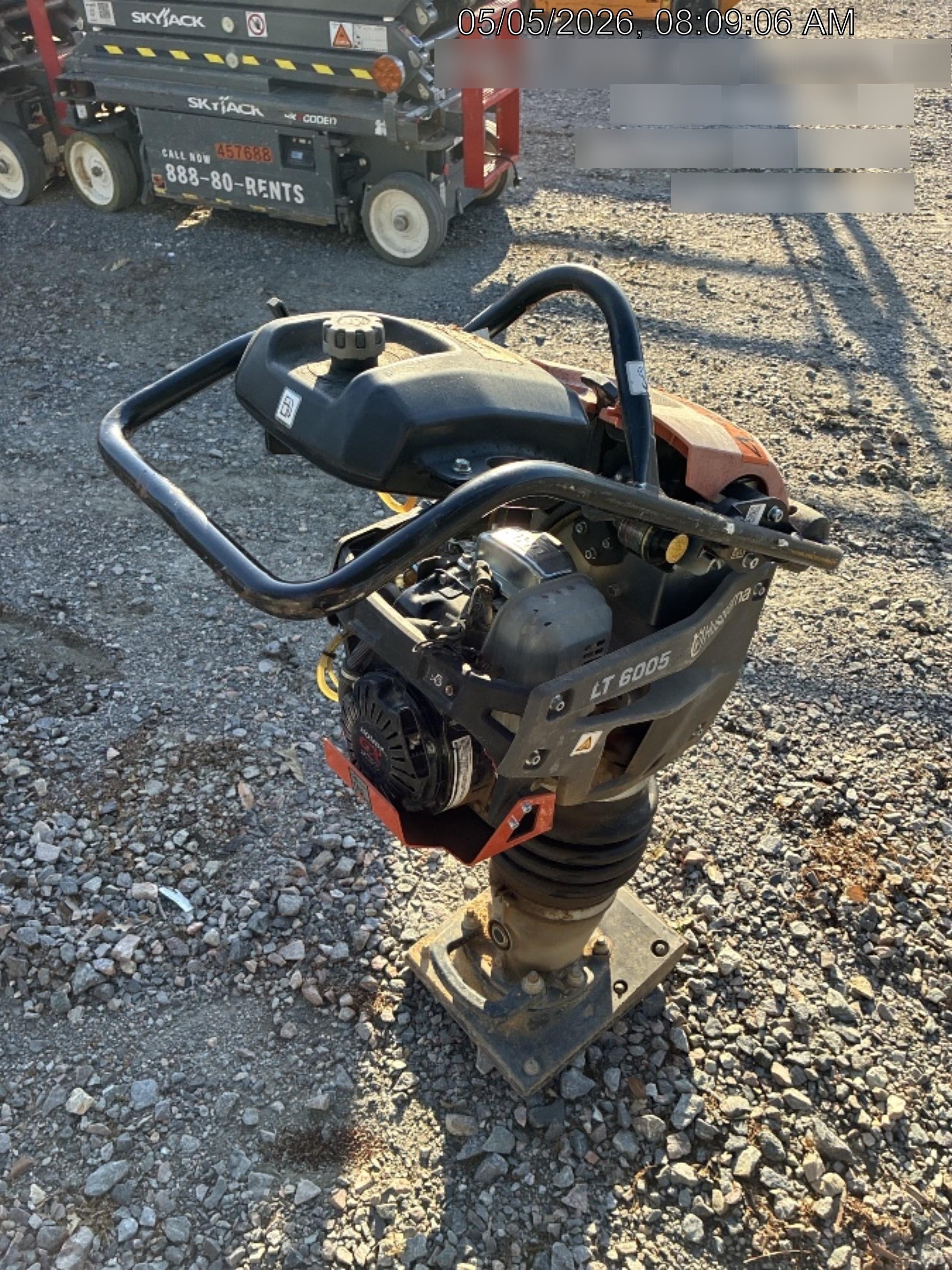 2024 HUSQVARNA LT6005