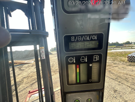2018 CASE 586H